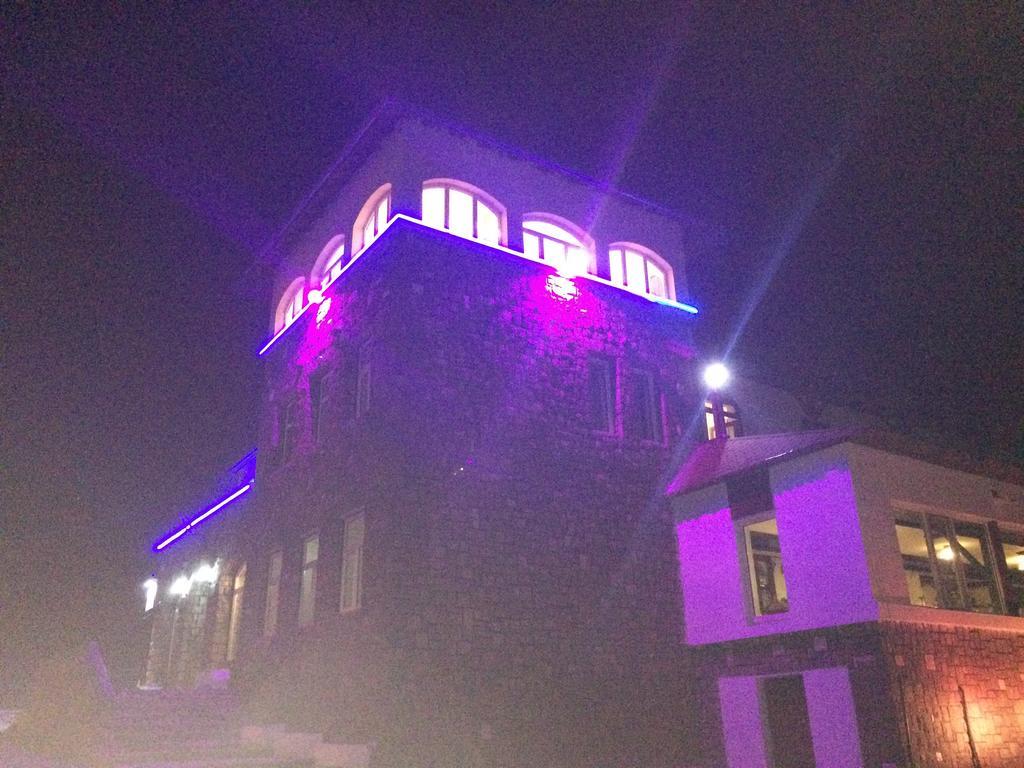 Hotel Bucegi Portile Regatului Paraul Rece Exterior foto